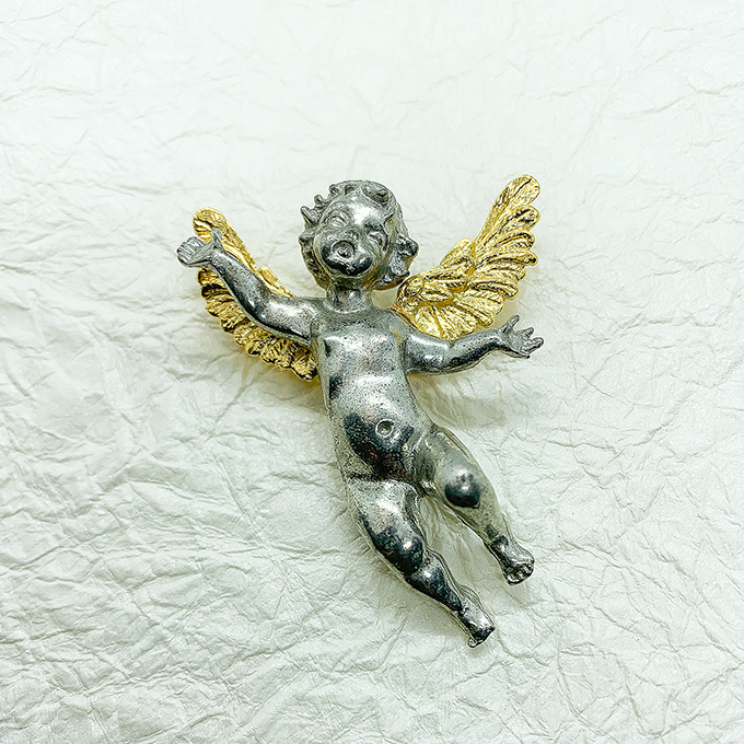 angel guardian pin
